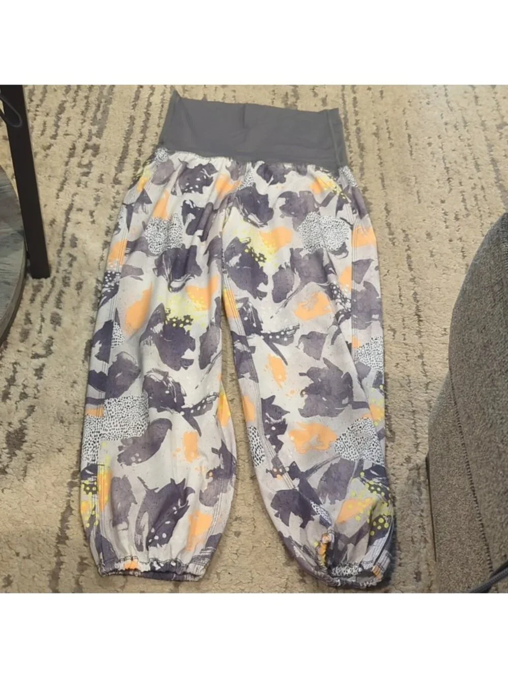 Lululemon Om Pant Mini Art Pop White Multi / Slate